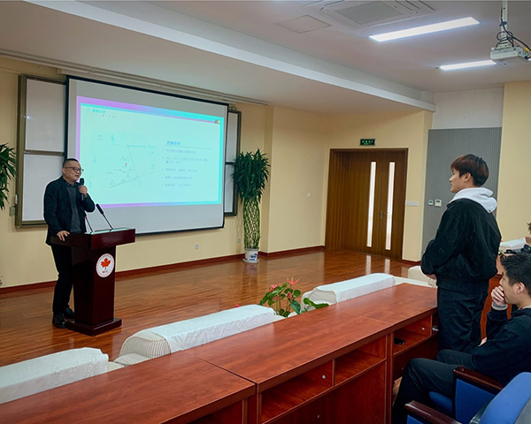 苏州百年职业学院