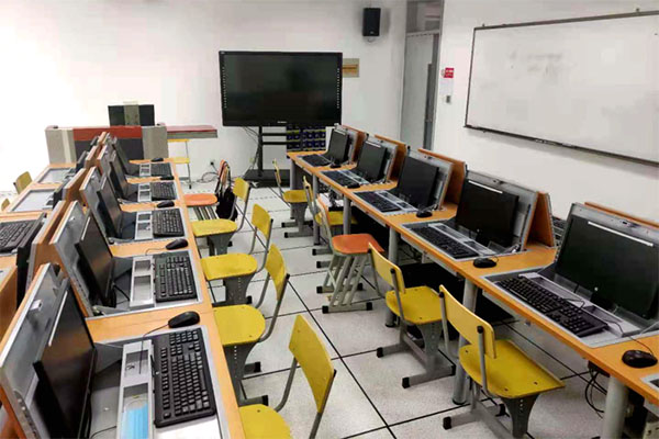 苏州百年职业学院