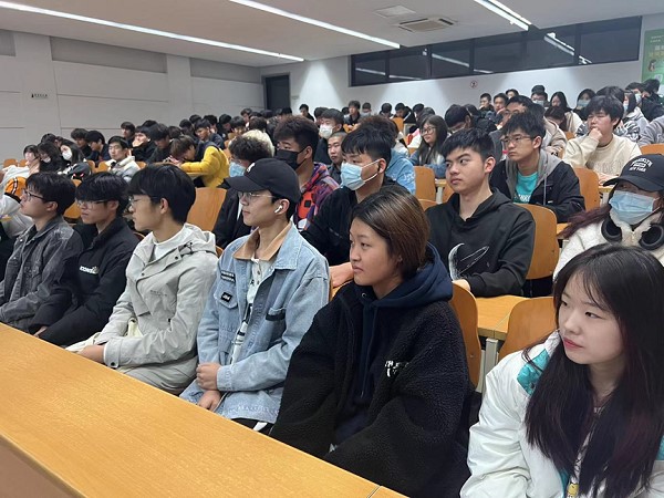 苏州百年职业学院