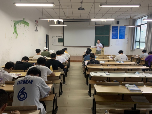 苏州百年职业学院
