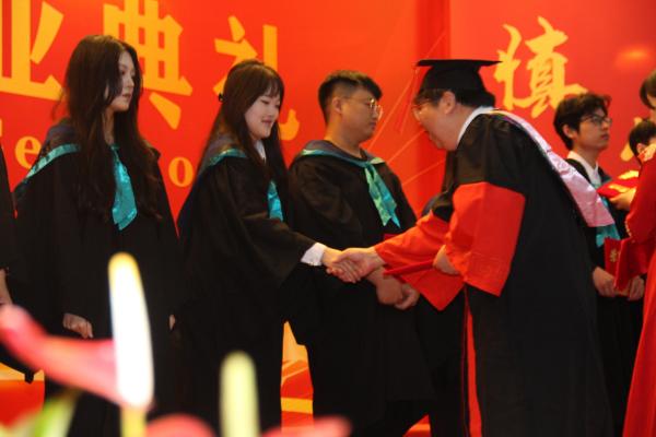 苏州百年职业学院