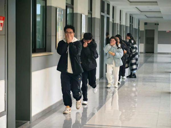 苏州百年职业学院