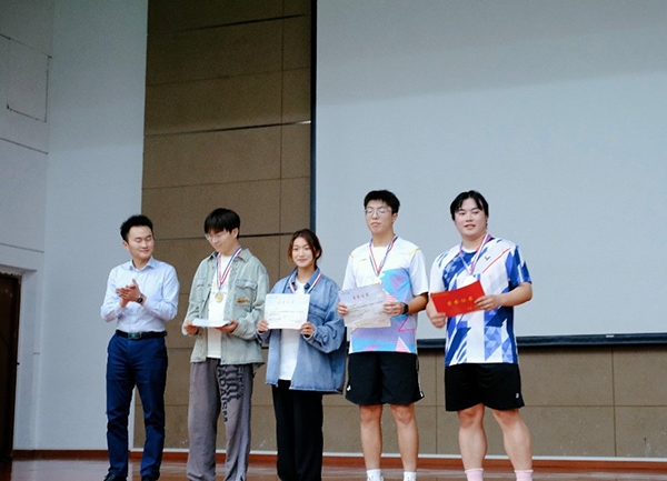 苏州百年职业学院