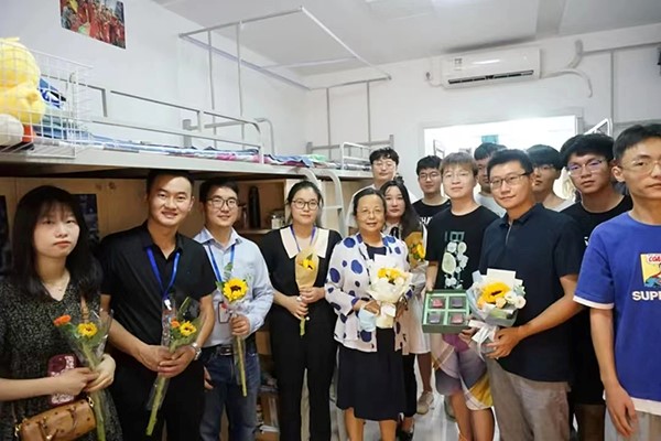 苏州百年职业学院 苏州百年职业学院