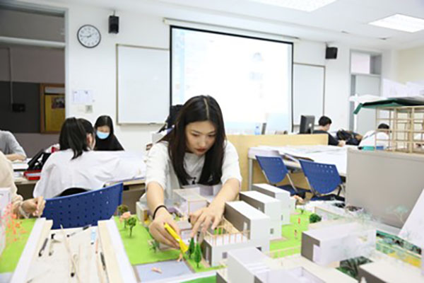 苏州百年职业学院 苏州百年职业学院